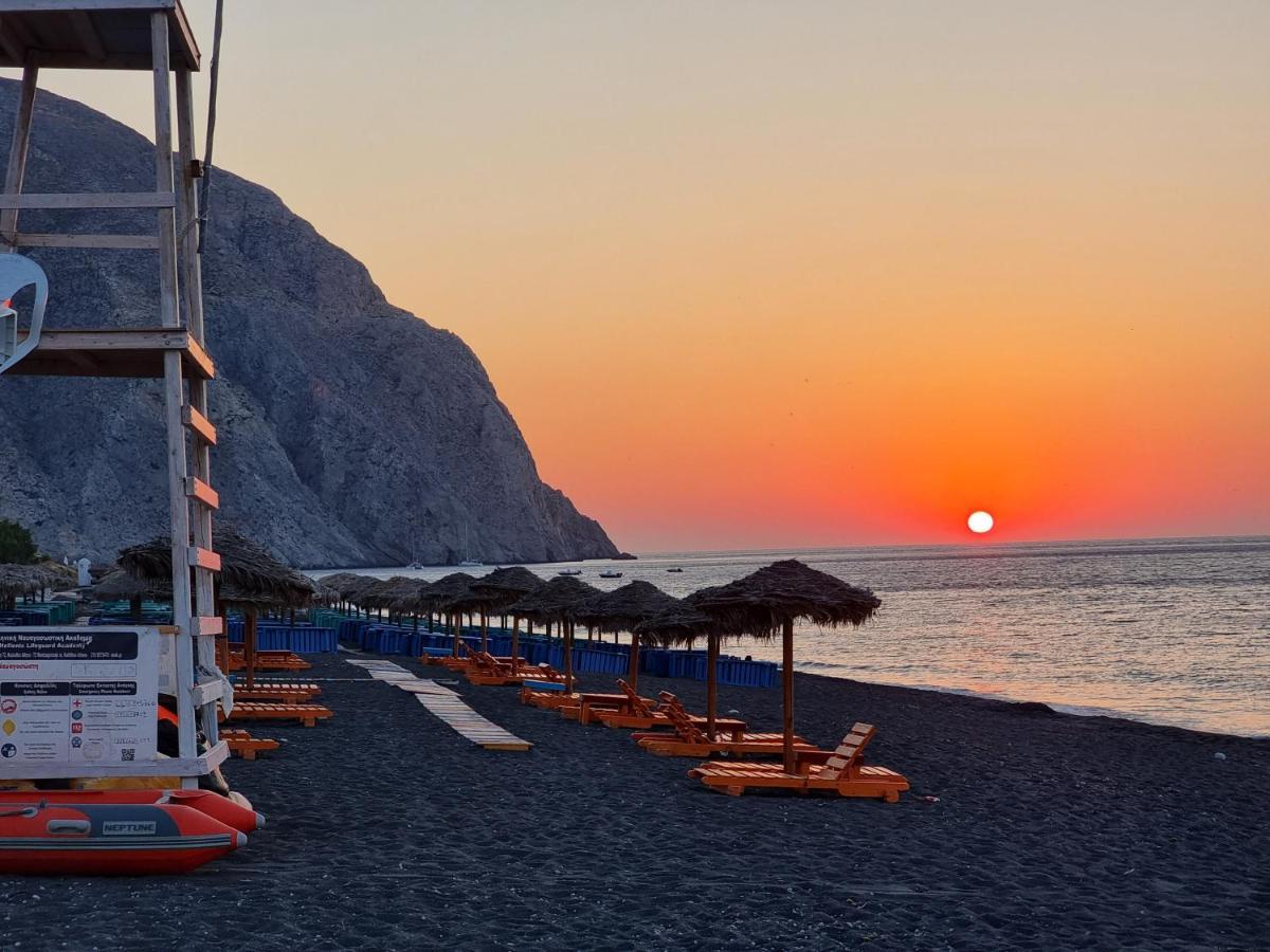 Pleasure Seaside Rooms Perissa  Buitenkant foto