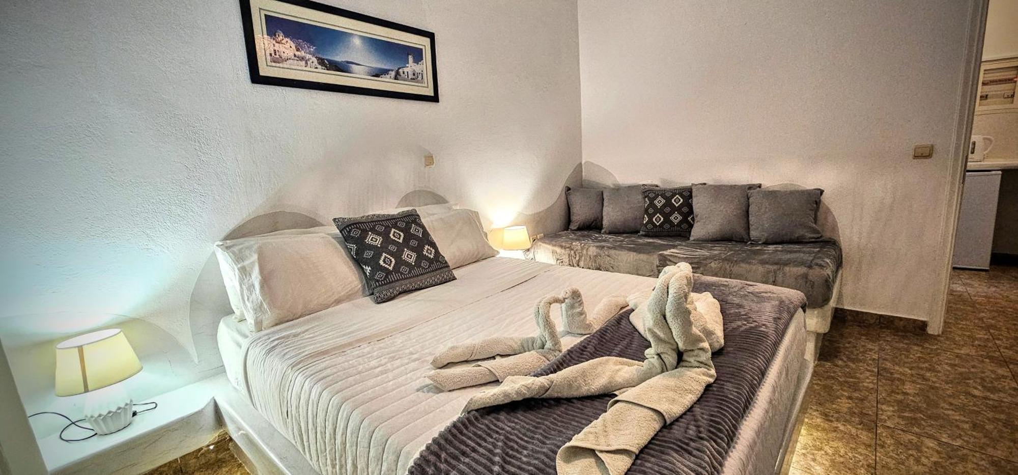 Pleasure Seaside Rooms Perissa  Buitenkant foto