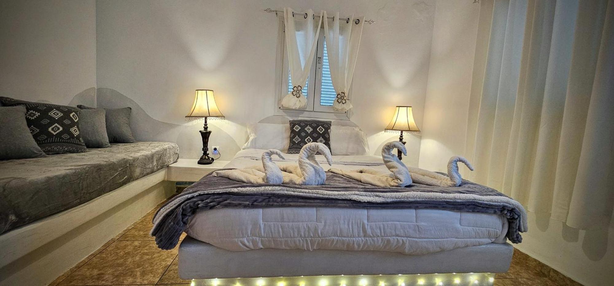 Pleasure Seaside Rooms Perissa  Buitenkant foto