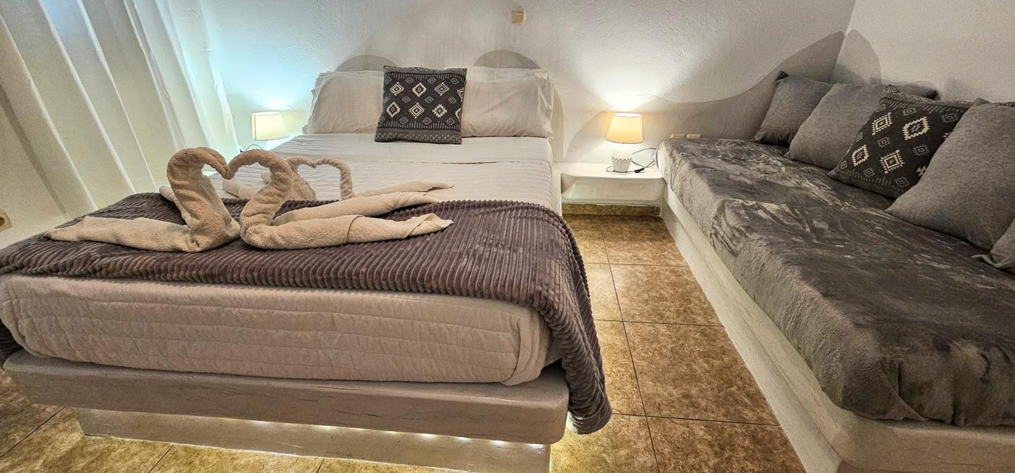 Pleasure Seaside Rooms Perissa  Buitenkant foto
